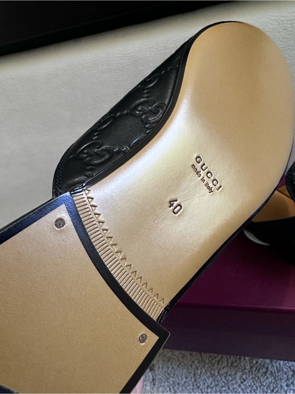 New GUCCI Women’s GG Embossed Leather Horsebit Mule Loafers -10 - Picture 3 of 7